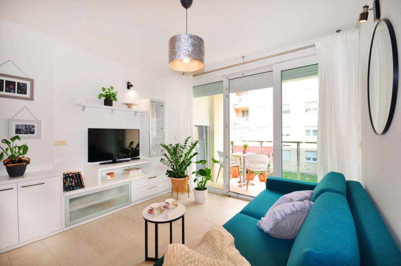 Family Apartment Noel - Omiš Extérieur photo