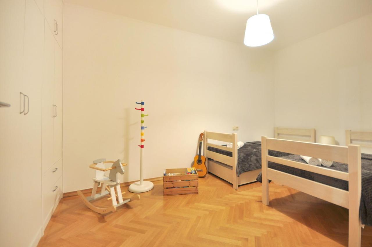 Family Apartment Noel - Omiš Extérieur photo